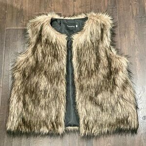 Tanming Faux Fur Vest